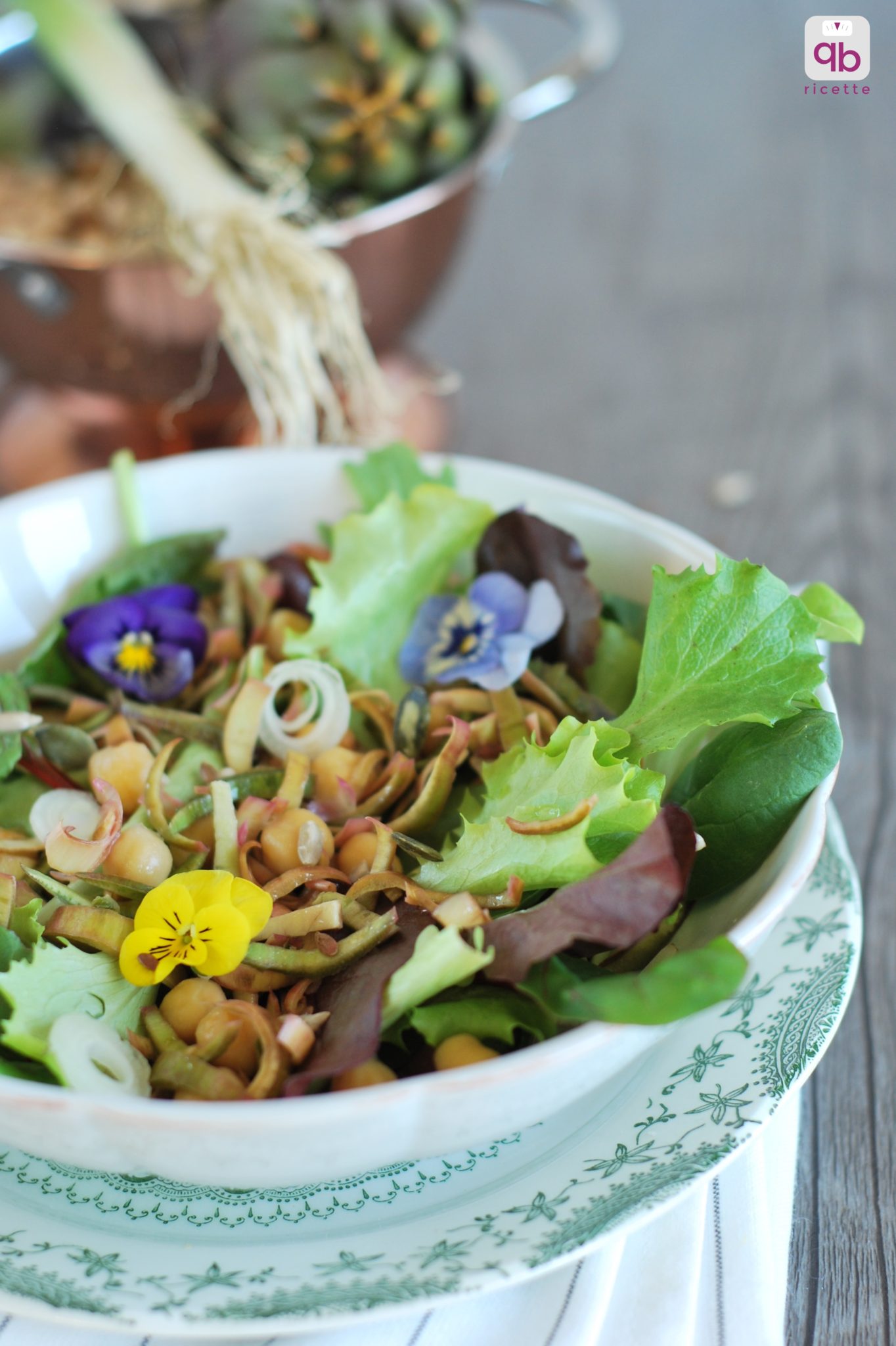 insalata con ceci e carciofi